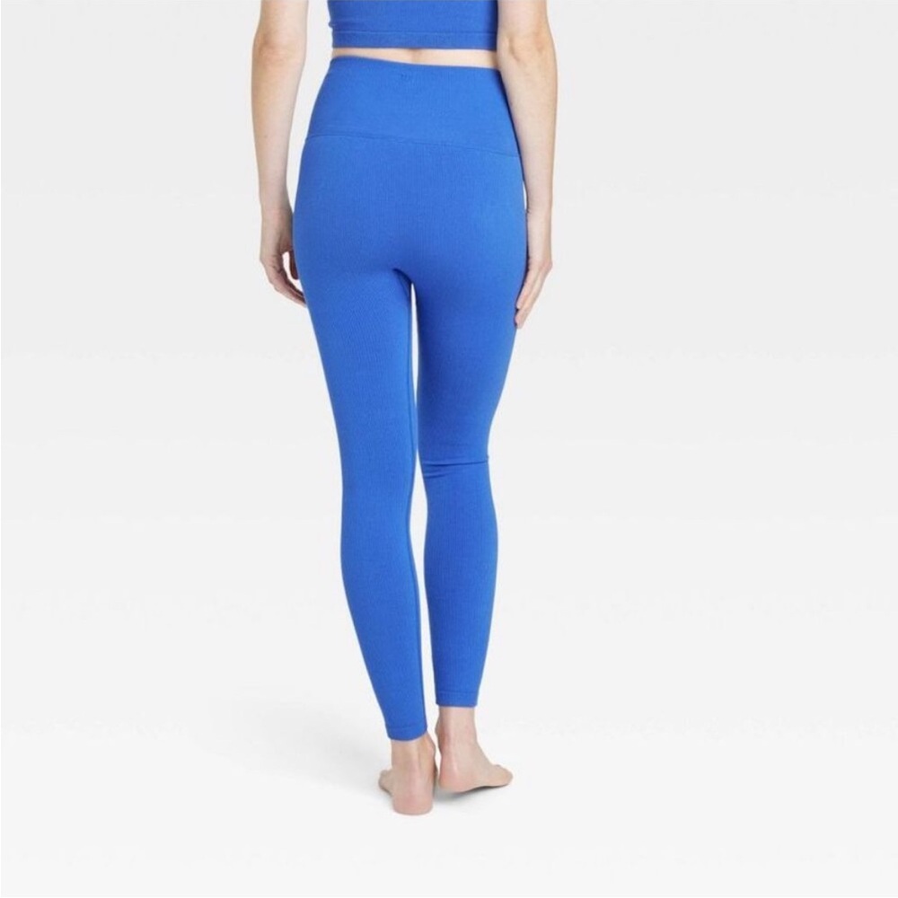 All in motion women’s high rise rib leggings - Picture 3 of 6
